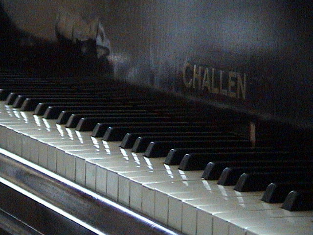 Challen Piano